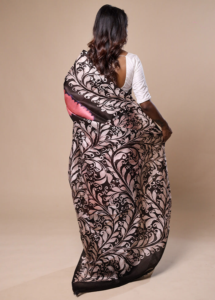Pink Printed Silk Saree With Blouse Piece