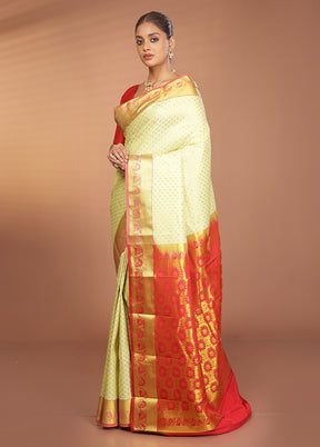 Green Kanjivaram Silk Saree With Blouse Piece