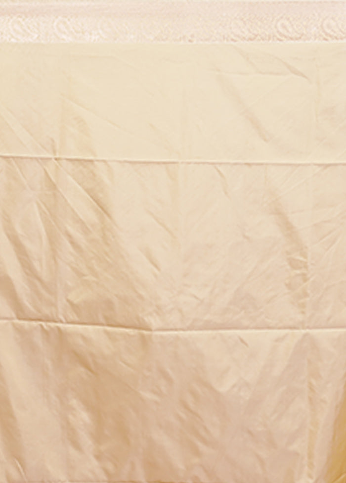 Cream Kanjivaram Silk Saree With Blouse Piece