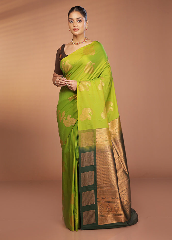 Green Kanjivaram Silk Saree With Blouse Piece
