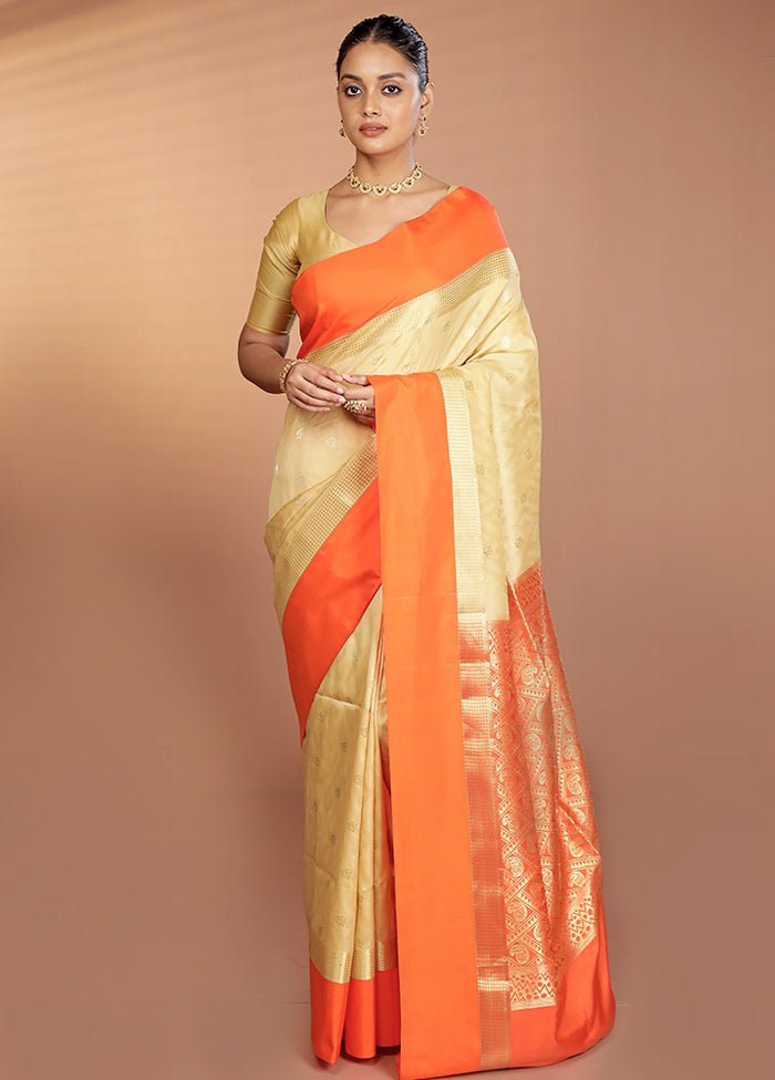 Cream Kanjivaram Silk Saree With Blouse Piece