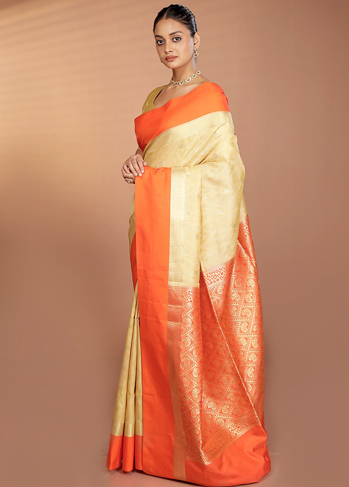 Cream Kanjivaram Silk Saree With Blouse Piece