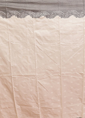 Cream Kanjivaram Silk Saree With Blouse Piece