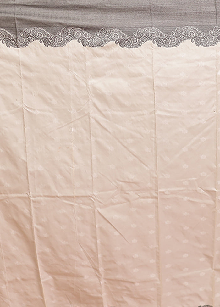 Cream Kanjivaram Silk Saree With Blouse Piece