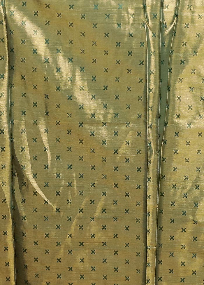 Gold Kanjivaram Silk Saree With Blouse Piece
