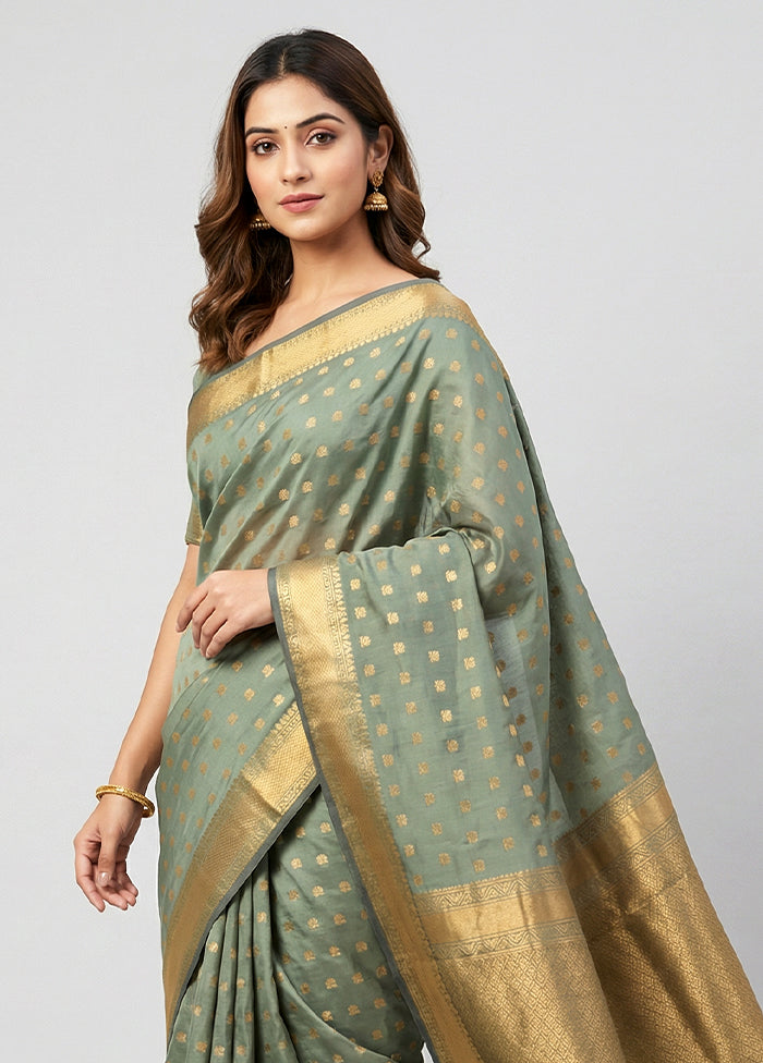 Green Kanjivaram Silk Saree With Blouse Piece