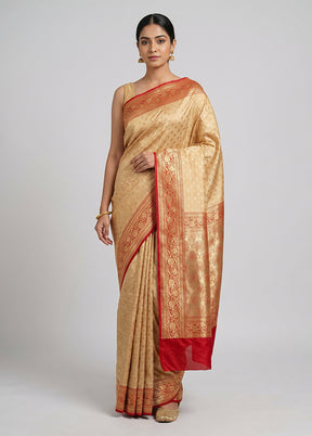 Cream Uppada Silk Saree With Blouse Piece