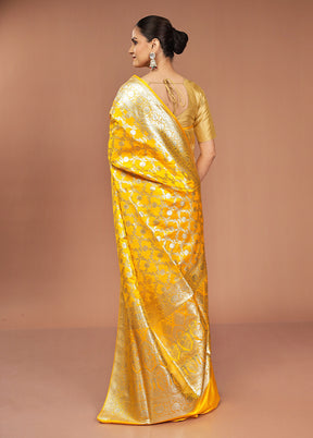 Yellow Banarasi Silk Saree With Blouse Piece