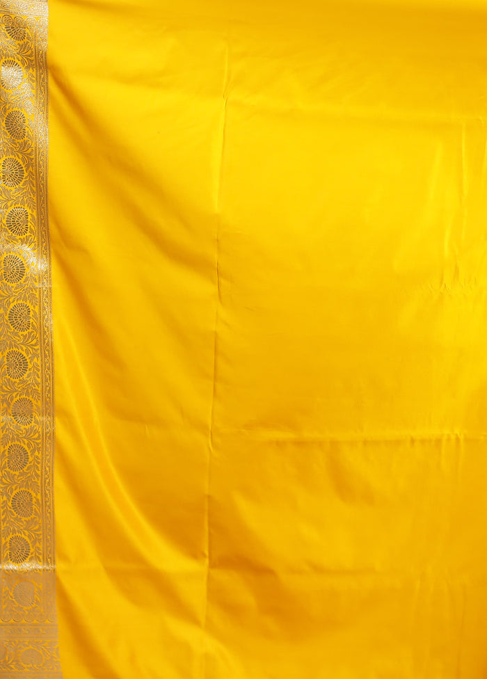 Yellow Banarasi Silk Saree With Blouse Piece