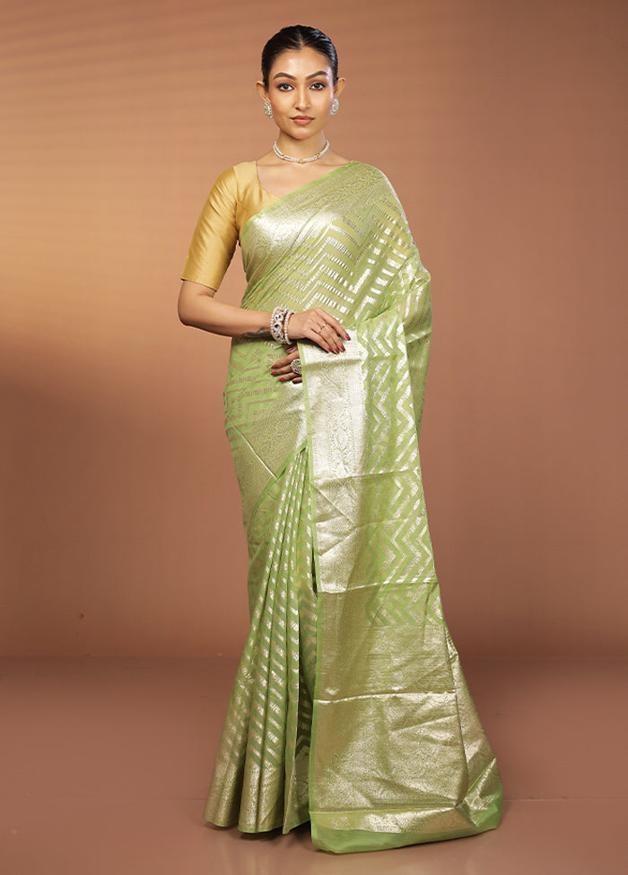 Green Pure Cotton Saree With Blouse Piece