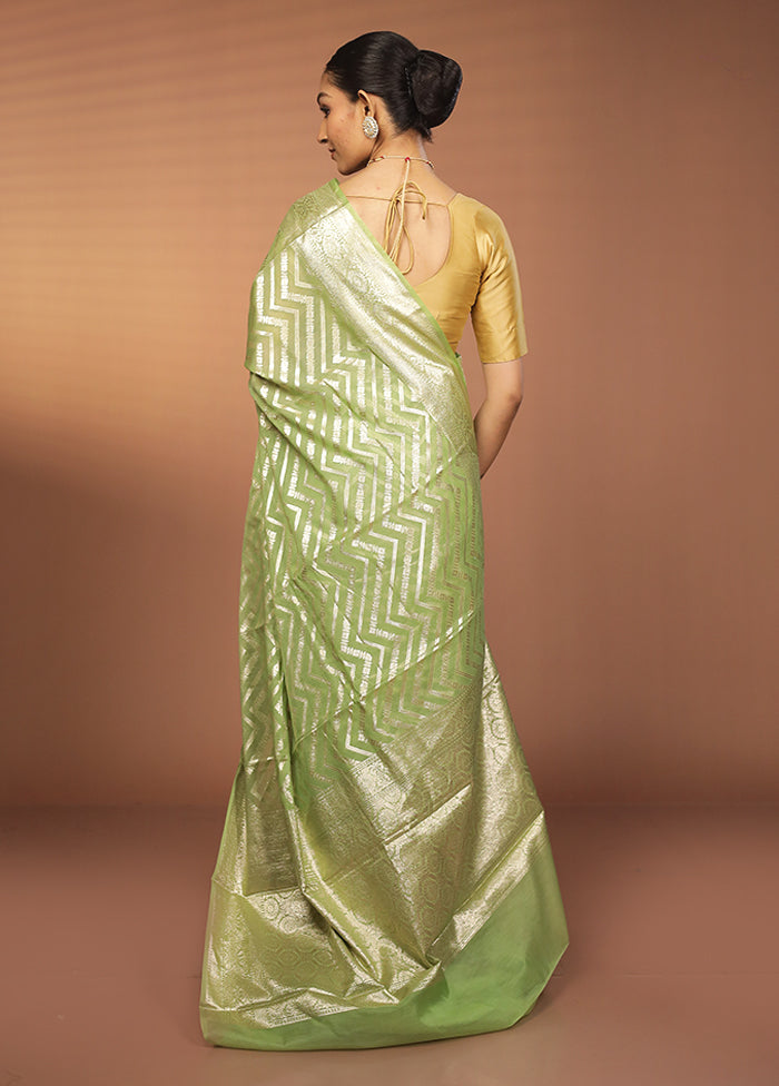 Green Pure Cotton Saree With Blouse Piece