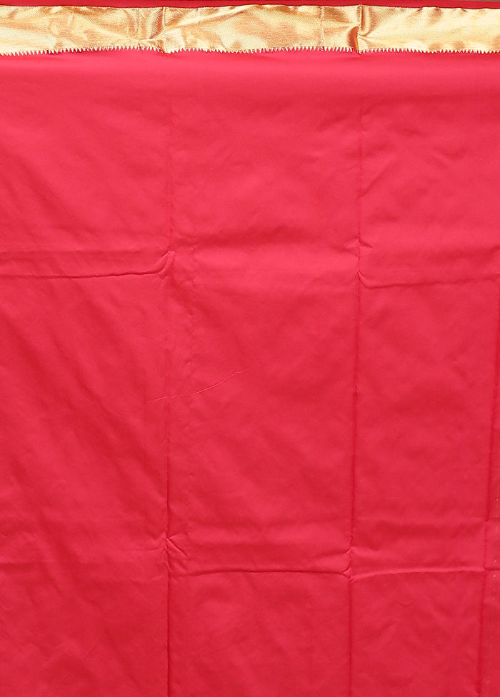 Red Kanjivaram Silk Saree With Blouse Piece