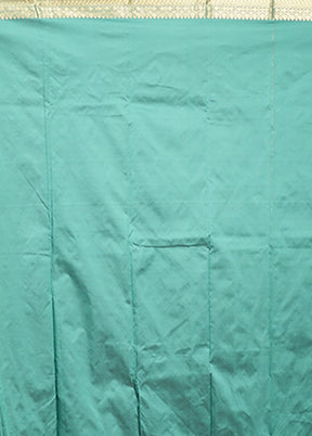 Green Kanjivaram Silk Saree With Blouse Piece