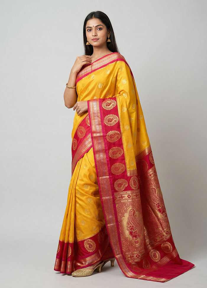 Yellow Kanjivaram Silk Saree With Blouse Piece
