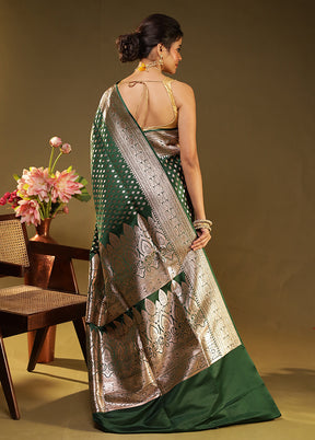 Green Banarasi Silk Saree With Blouse Piece