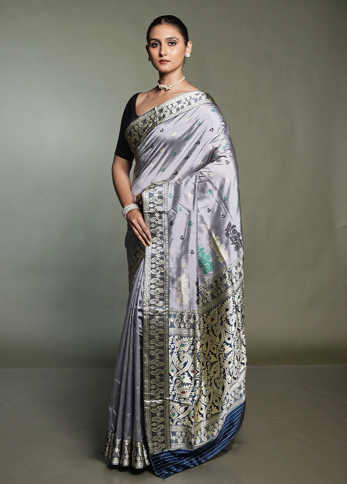Grey Handloom Assam Pure Silk Saree With Blouse Piece