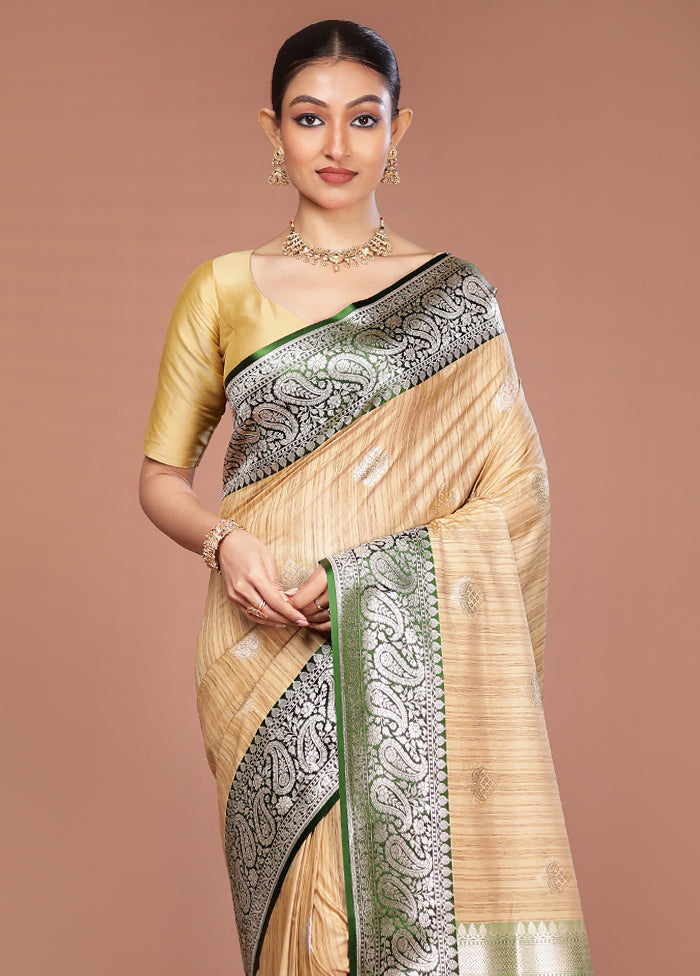Cream Tussar Silk Saree With Blouse Piece