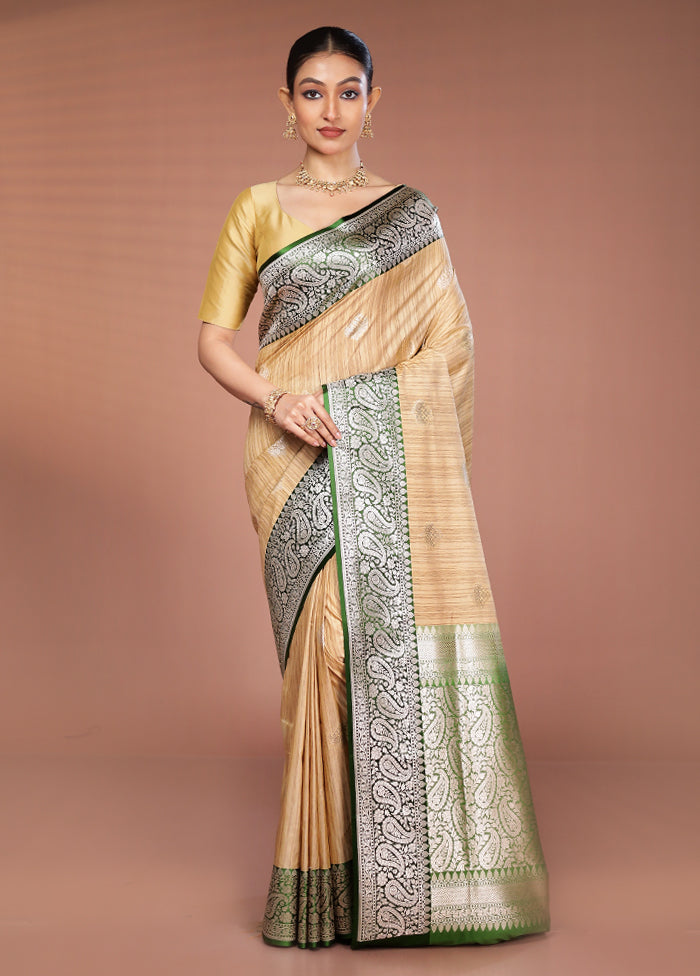 Cream Tussar Silk Saree With Blouse Piece