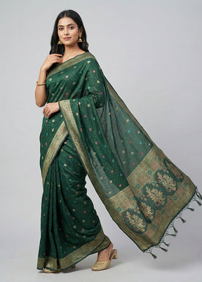 Green Cotton Saree With Blouse Piece