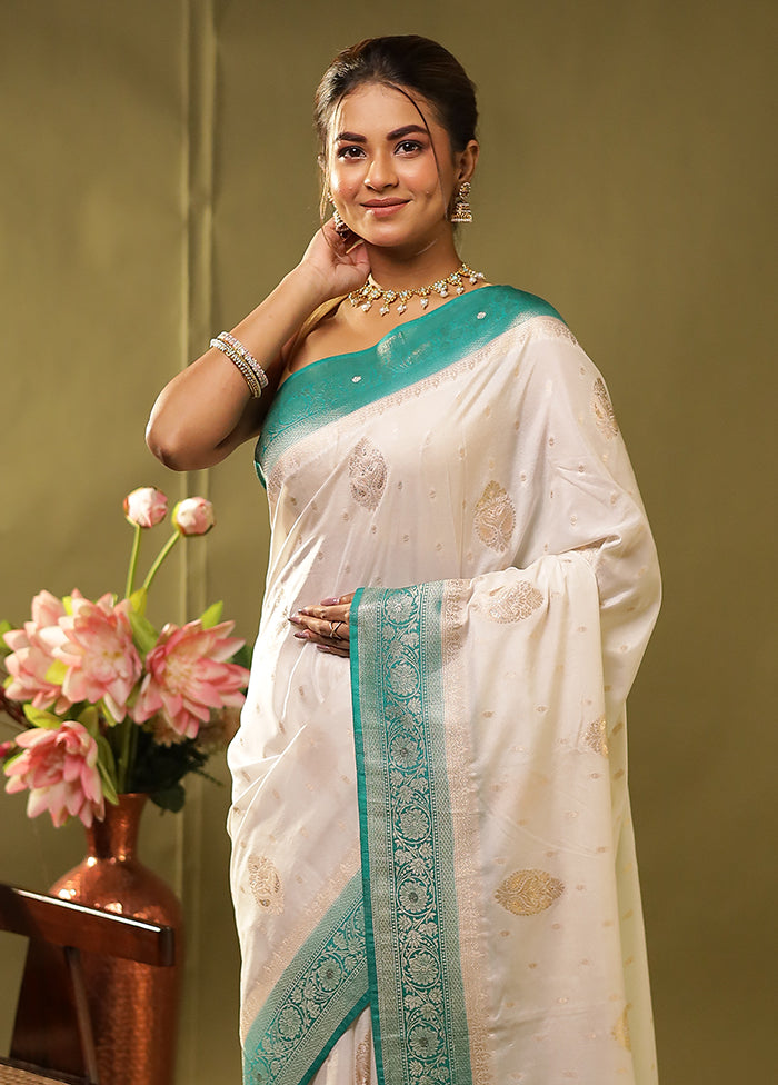 White Dupion Silk Saree With Blouse Piece