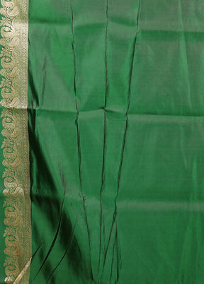 Green Handloom Banarasi Pure Silk Saree With Blouse Piece