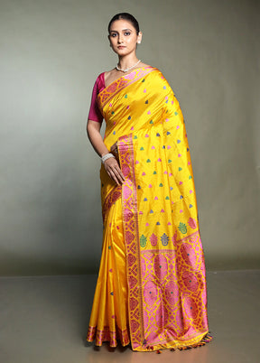 Yellow Handloom Assam Pure Silk Saree With Blouse Piece
