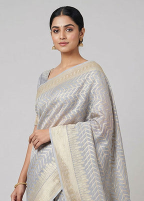 Grey Kora Silk Saree With Blouse Piece