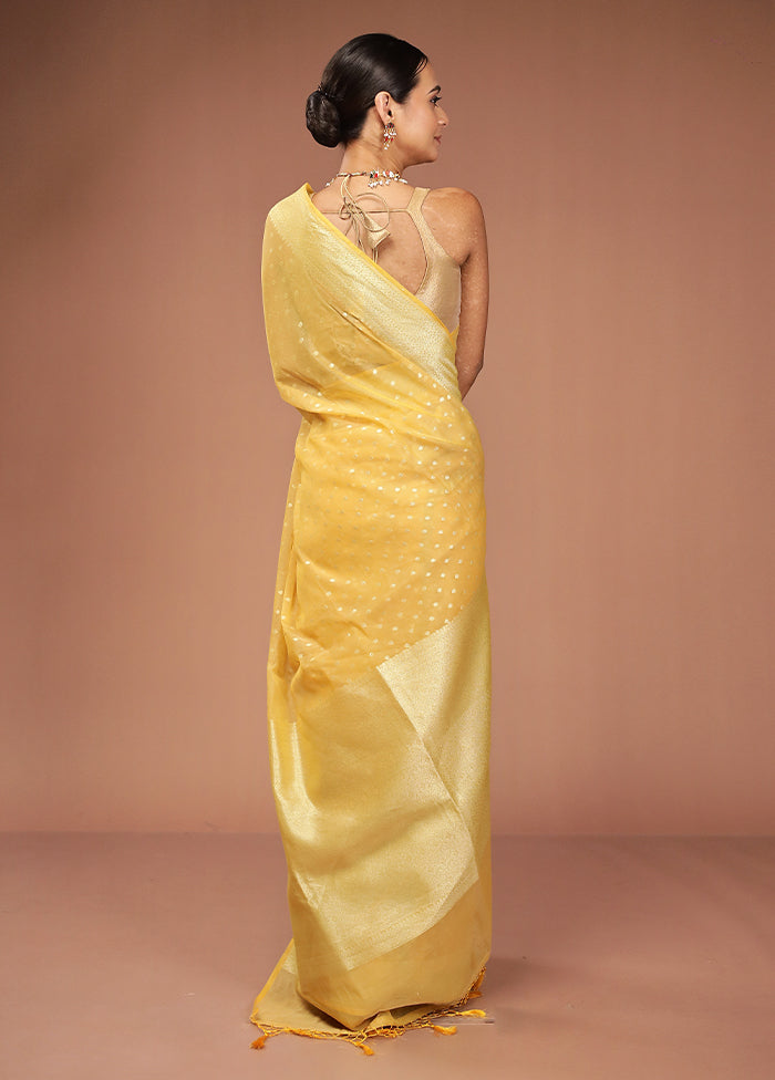 Yellow Kora Silk Saree With Blouse Piece