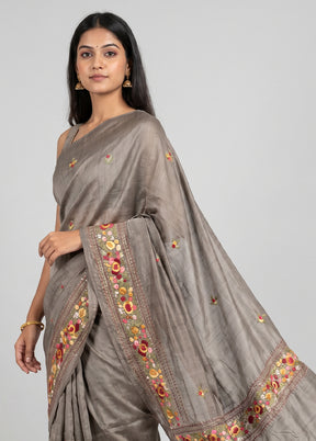 Grey Tussar Silk Saree With Blouse Piece