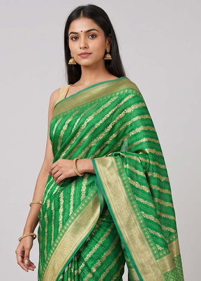 Green Kora Silk Saree With Blouse Piece