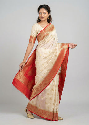 Cream Georgette Saree With Blouse Piece