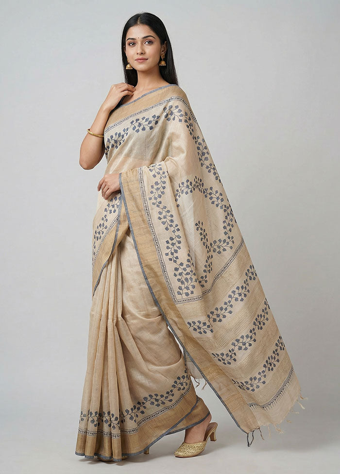 Cream Tussar Silk Saree With Blouse Piece