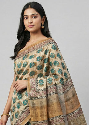 Cream Handloom Tussar Pure Silk Saree With Blouse Piece