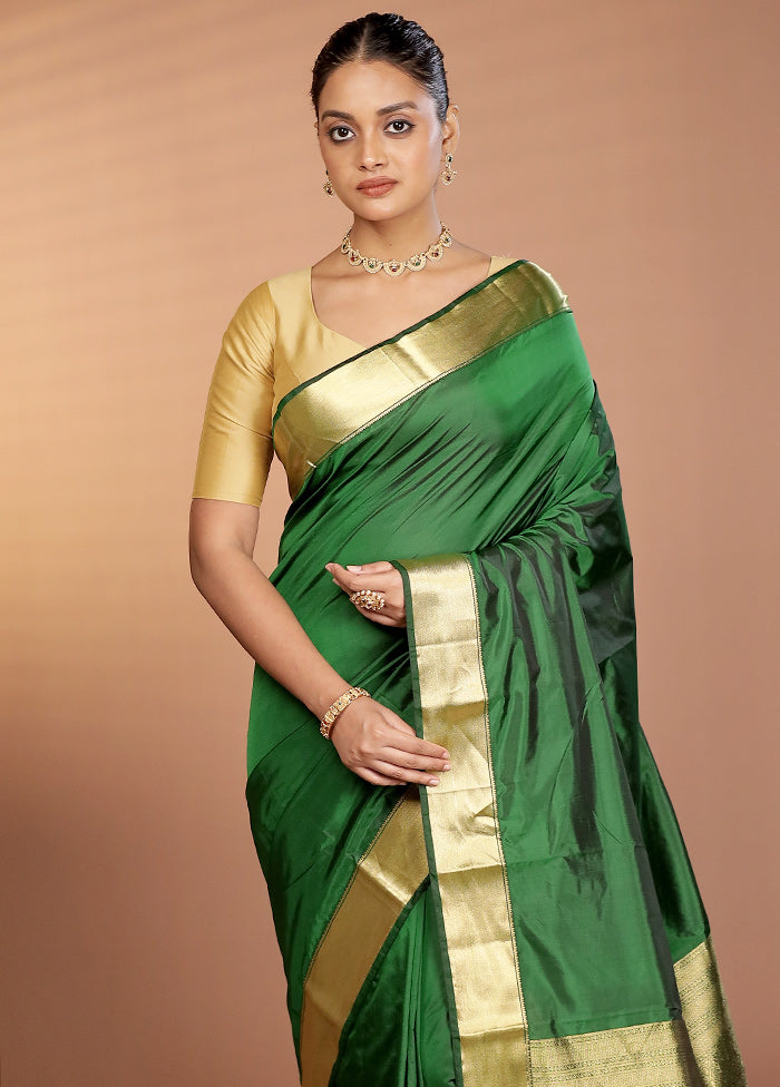 Purple Handloom Kanjivaram Pure Silk Saree With Blouse Piece