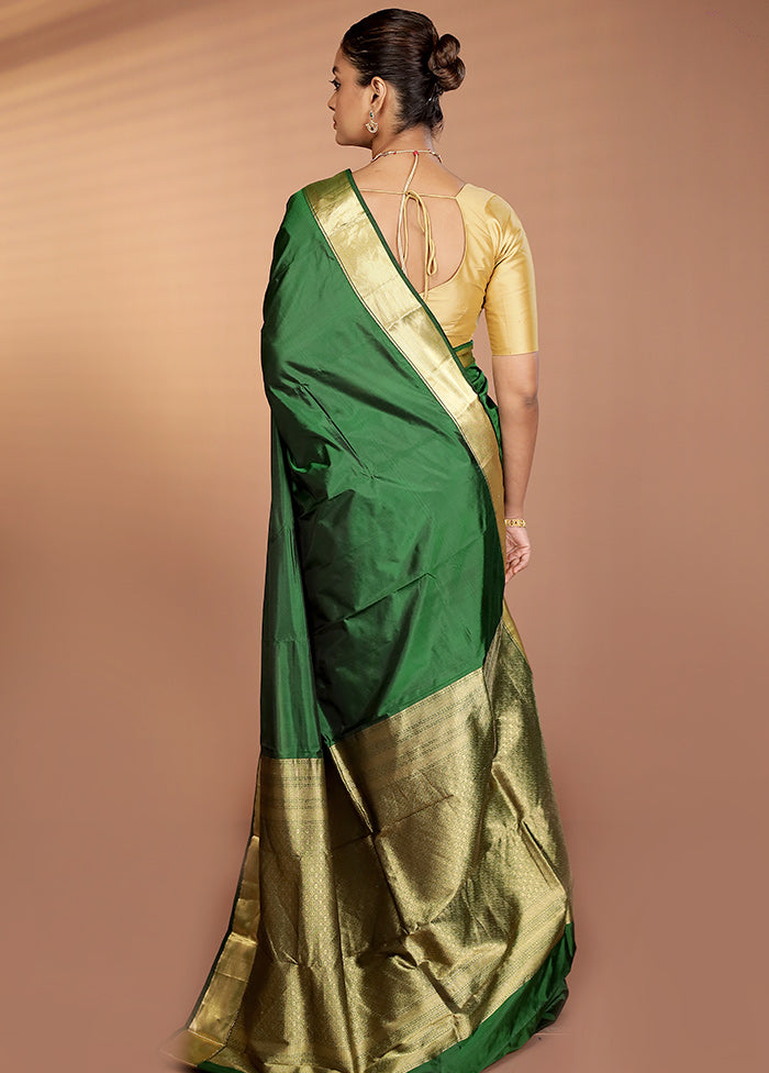 Purple Handloom Kanjivaram Pure Silk Saree With Blouse Piece