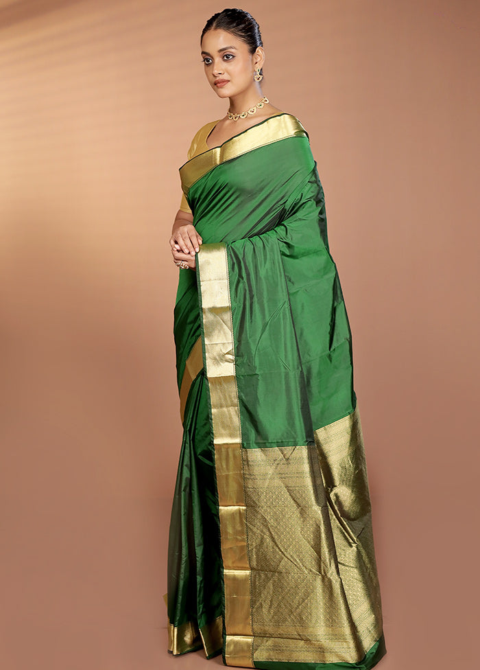 Purple Handloom Kanjivaram Pure Silk Saree With Blouse Piece