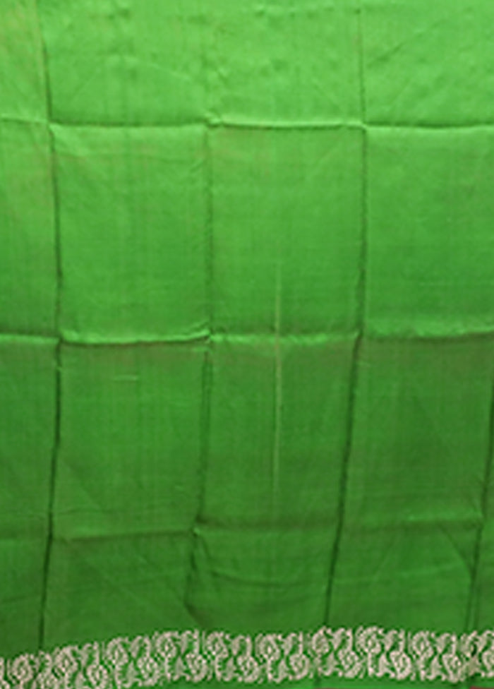 Red Printed Pure Silk Saree Without Blouse Piece