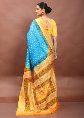 Blue Printed Silk Saree Without Blouse Piece