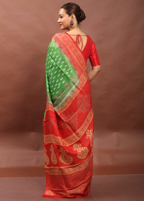 Green Printed Silk Saree Without Blouse Piece