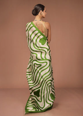 Cream Printed Silk Saree With Blouse Piece