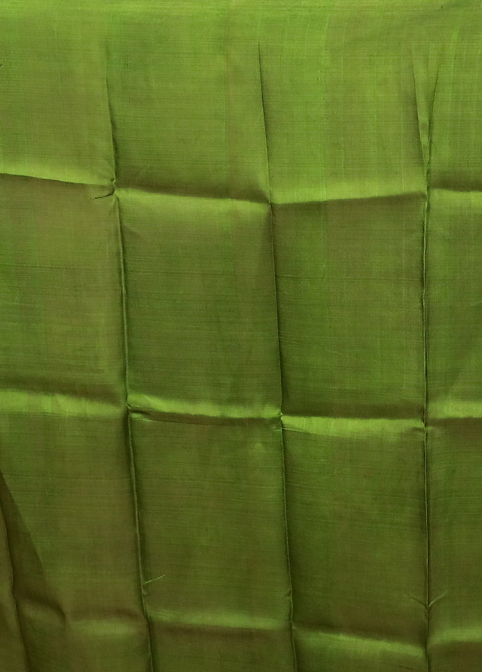 Cream Printed Silk Saree With Blouse Piece