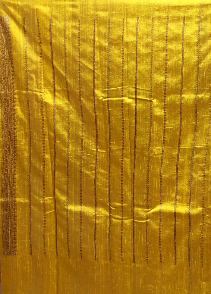 Maroon Handloom Tussar Pure Silk Saree With Blouse Piece