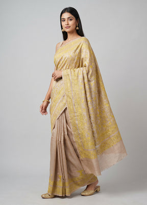 Cream Handloom Kantha Stitch Pure Silk Saree With Blouse Piece