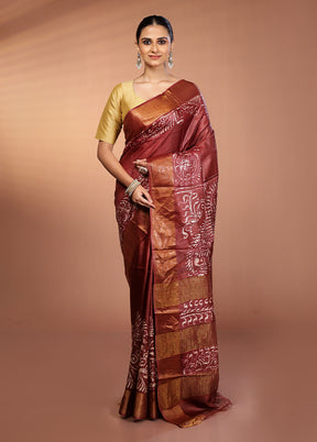 Maroon Handloom Tussar Pure Silk Saree With Blouse Piece