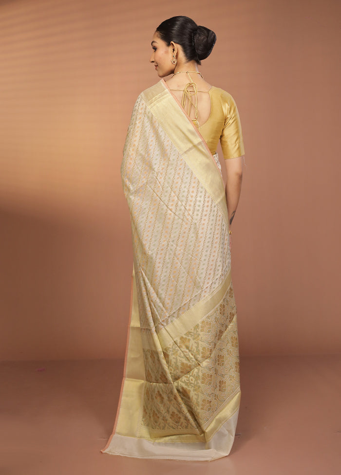 Cream Cotton Saree With Blouse Piece