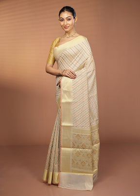 Cream Cotton Saree With Blouse Piece