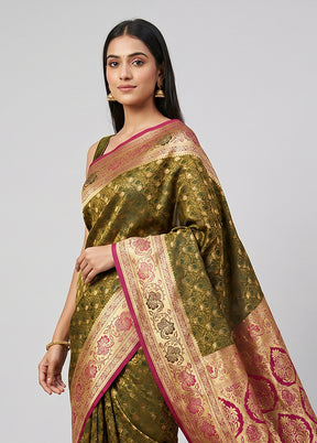 Yellow Tanchoi Silk Saree With Blouse Piece