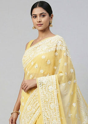 Cream Chiffon Silk Saree With Blouse Piece