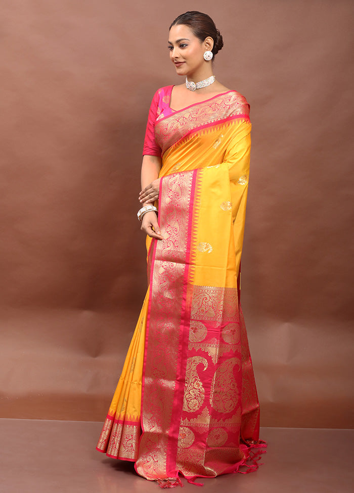 Yellow Kanjivaram Silk Saree With Blouse Piece