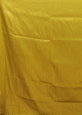 Green Dupion Silk Saree With Blouse Piece